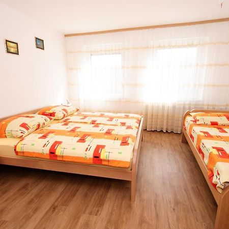 Apartmaji Berginc 코바리드 외부 사진