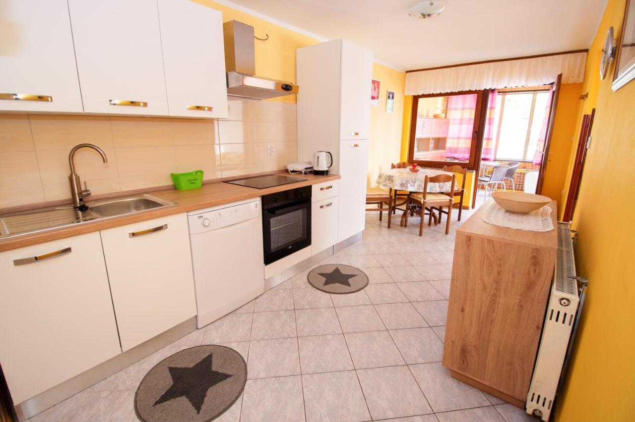 Apartmaji Berginc 코바리드 외부 사진