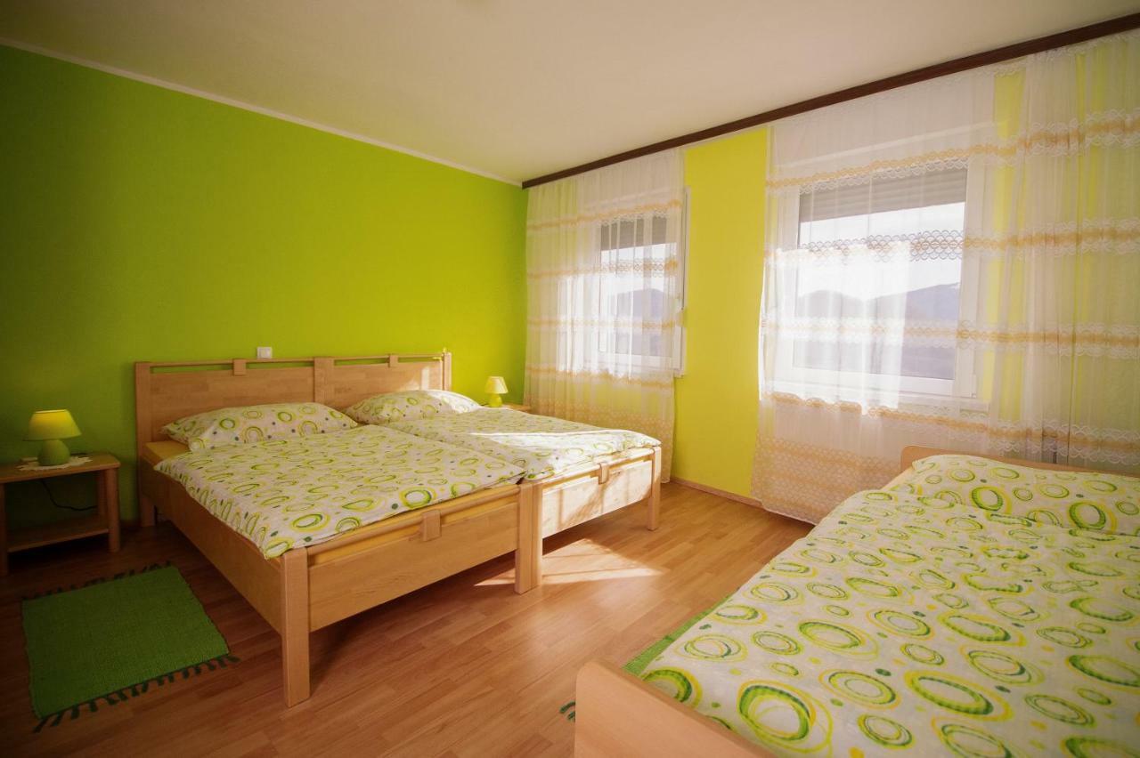 Apartmaji Berginc 코바리드 외부 사진